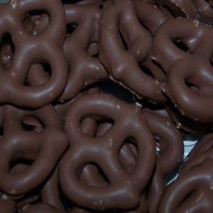  Milk Chocolate Pretzels-19